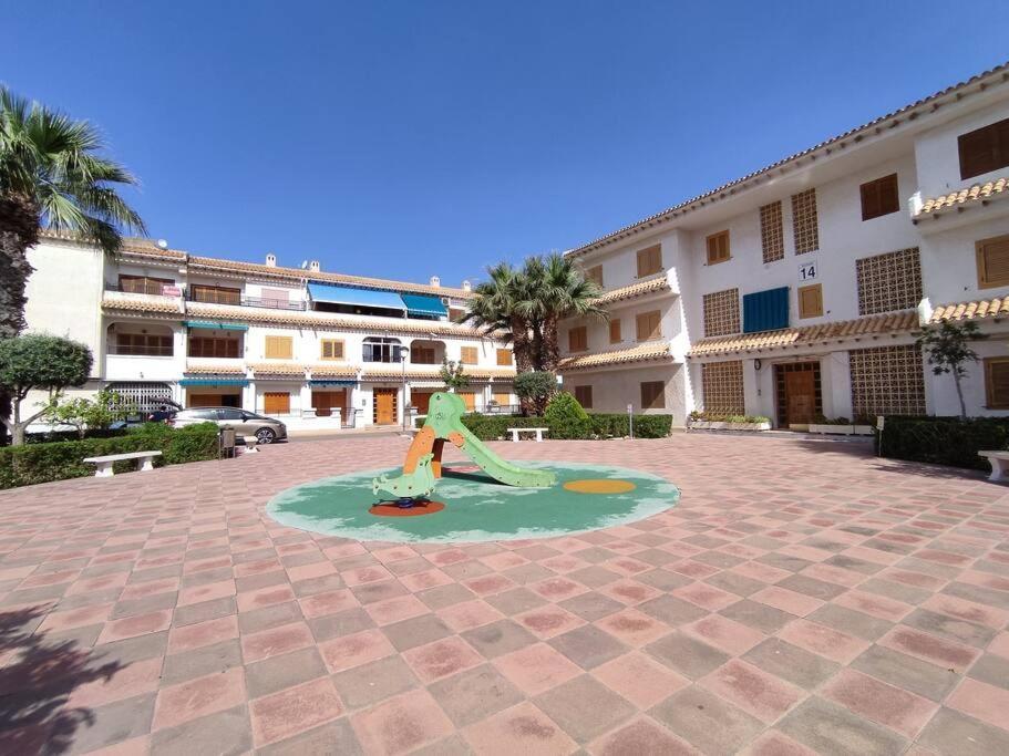 סנטה פולה Apartamento Comodo A 300 Metros De La Playa מראה חיצוני תמונה