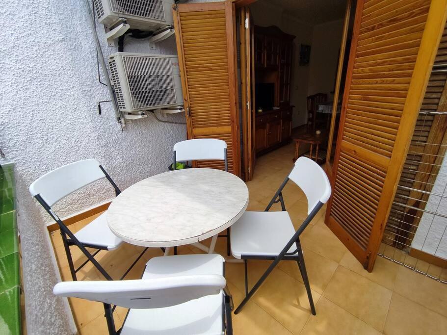 סנטה פולה Apartamento Comodo A 300 Metros De La Playa מראה חיצוני תמונה