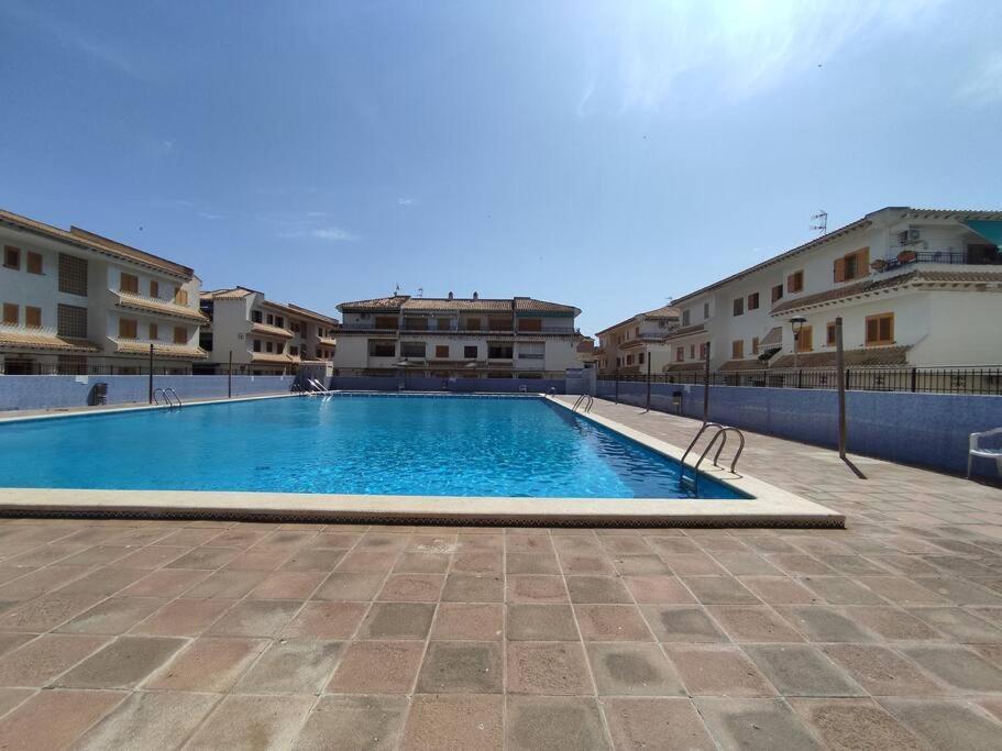 סנטה פולה Apartamento Comodo A 300 Metros De La Playa מראה חיצוני תמונה