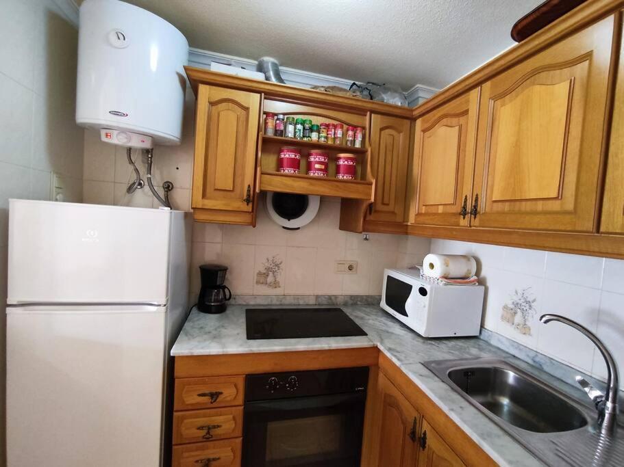 סנטה פולה Apartamento Comodo A 300 Metros De La Playa מראה חיצוני תמונה