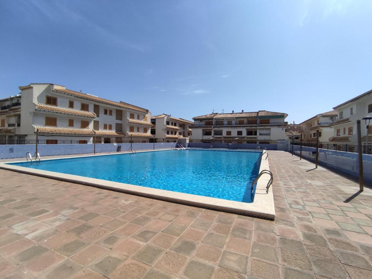 סנטה פולה Apartamento Comodo A 300 Metros De La Playa מראה חיצוני תמונה